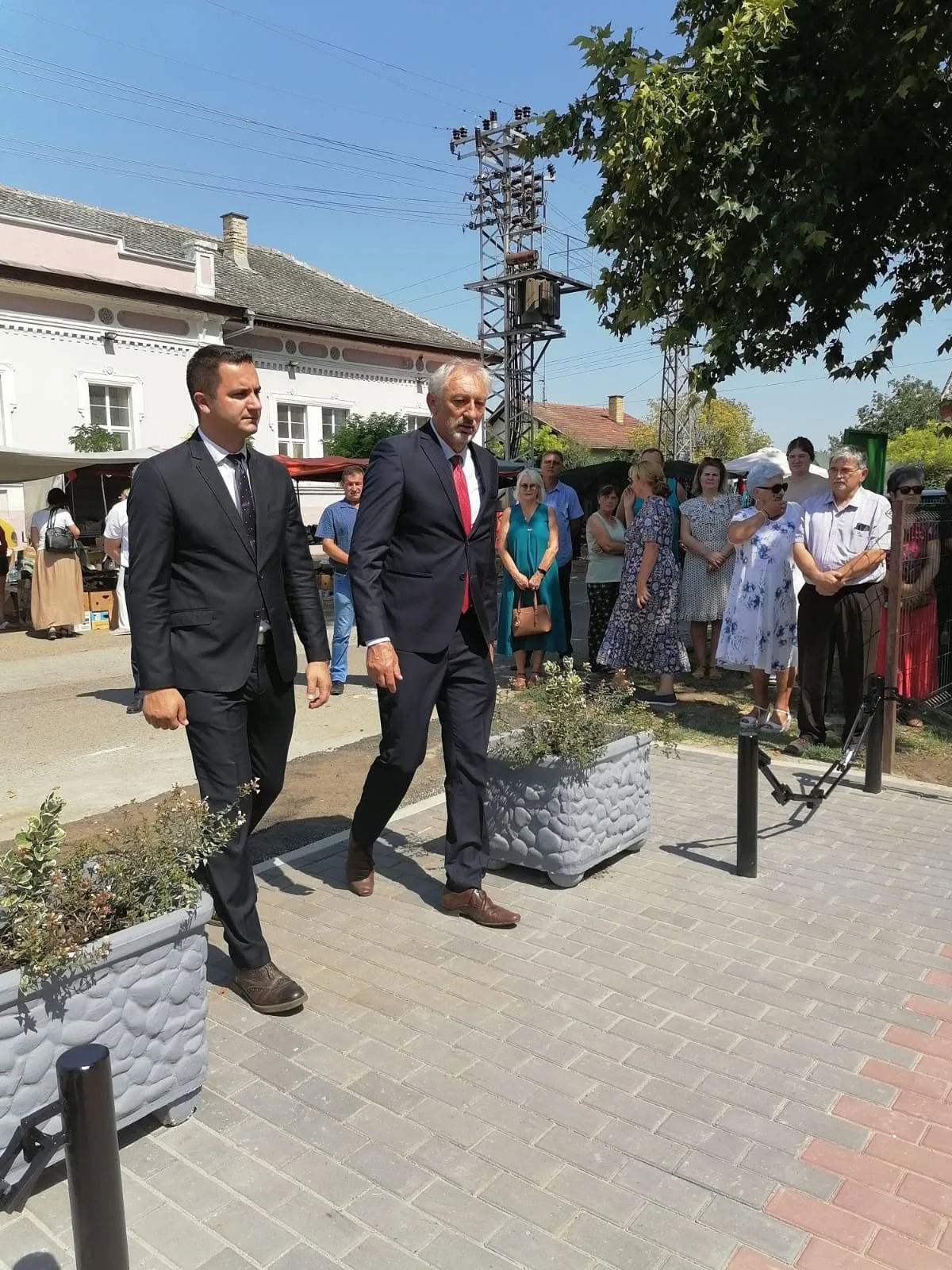 Obnovljen spomenik poginulim pilotima NOVJ i Crvene armije